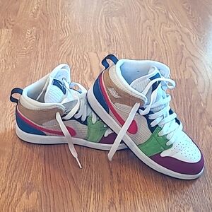 Nike Air Jordan 1 Mid SE Patchwork Kids Sneakers- SZ 2.5 Y